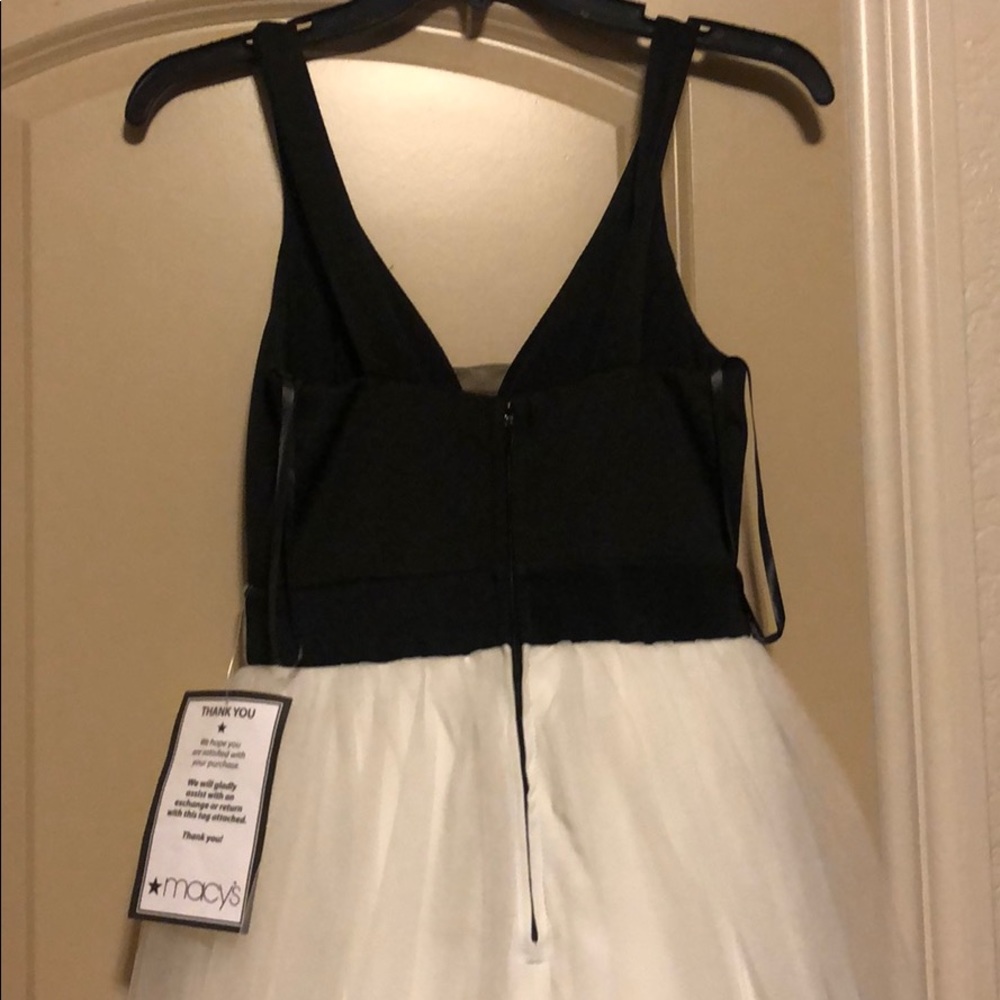 Black and white prom dress - Picture 7 of 8